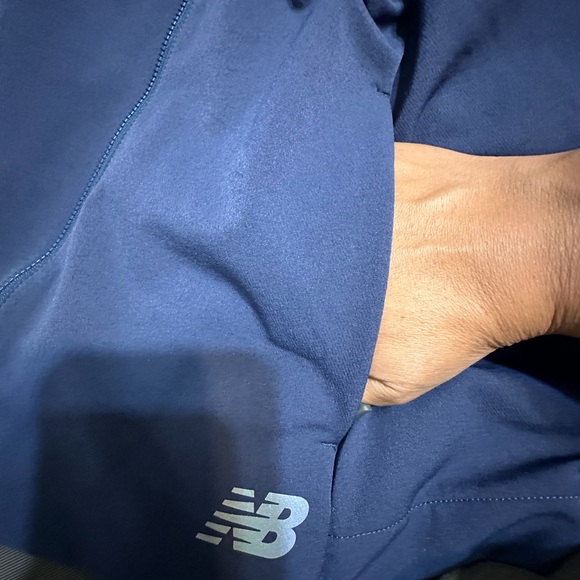 New Balance Deep Blue Jacket - Picture 11 of 15